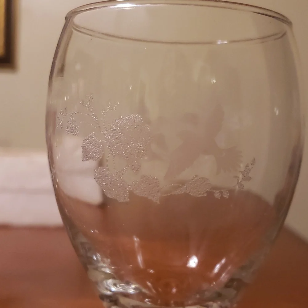 🍷Vintage Home Interior Elegant Crystal Wine Glass Set (4 glasses) 🍷